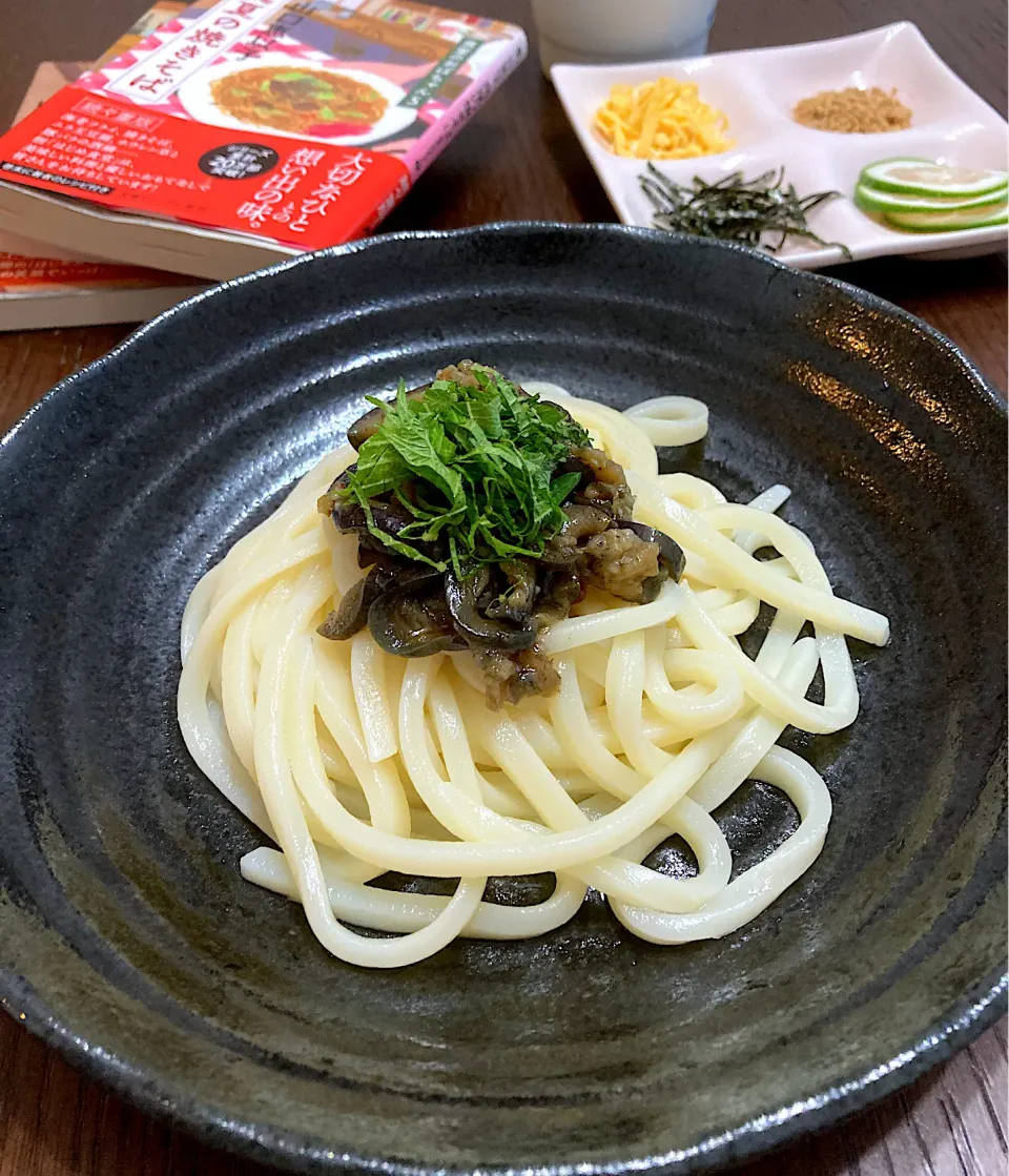 8/12 食堂のおばちゃんシリーズから　冷やしナスうどん|あーるさん