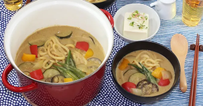 たっぷり夏野菜の豆乳カレーうどん|和平フレイズ株式会社さん