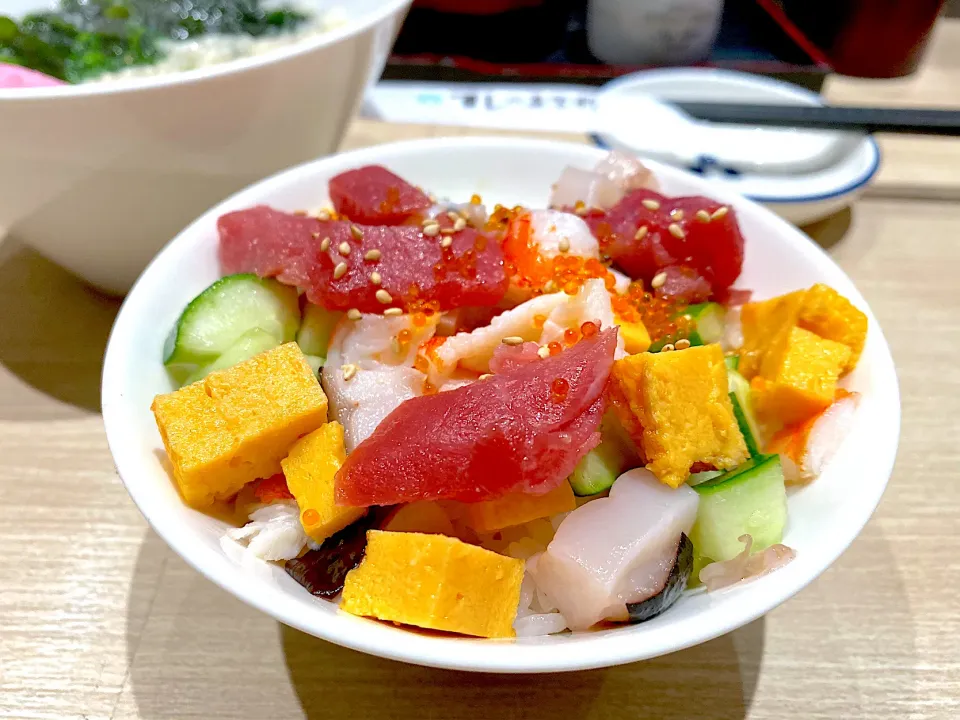 Assorted sashimi rice|skyblueさん