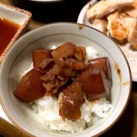 Snapdishの料理写真:どて丼|釣り人_そーたさん