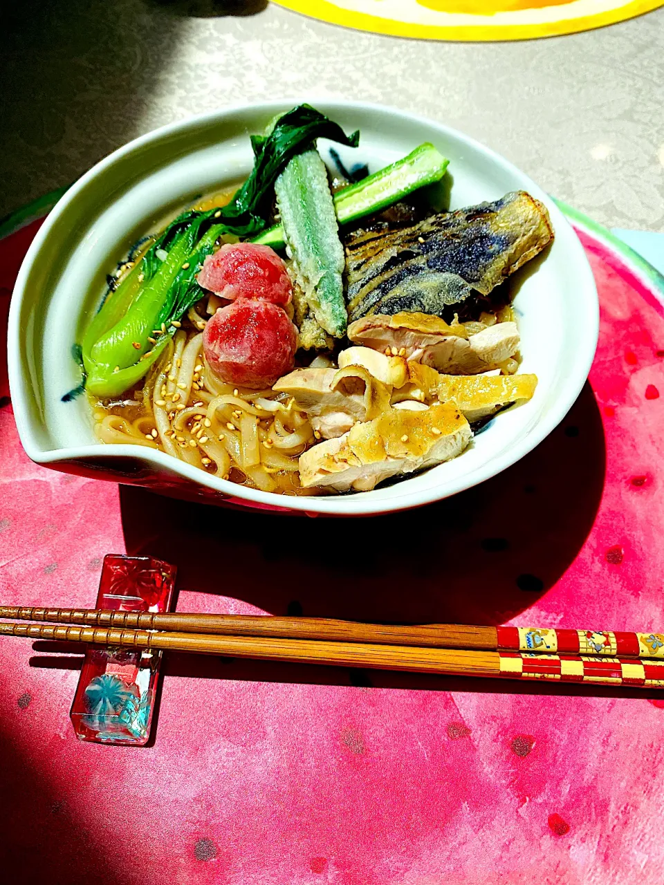 今日久しぶりに家でランチに天ぷら野菜ヌードルを作りました。tempura vegetables with rice noodle...|Aayaさん