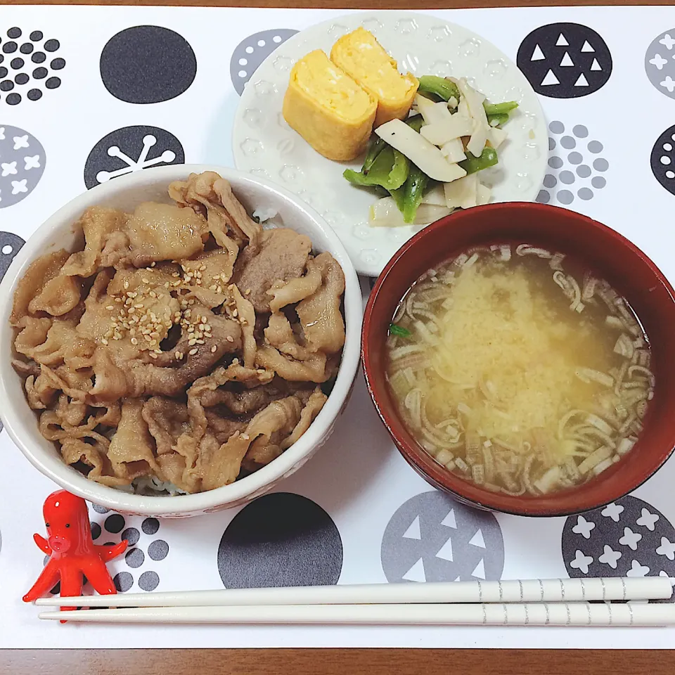 Snapdishの料理写真:豚丼🐷|waiwaiさん