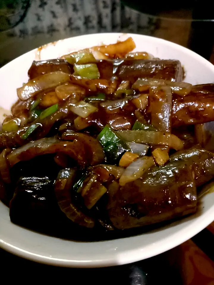 Snapdishの料理写真:Egg plant with oyster sauce|Radha Krishnaさん