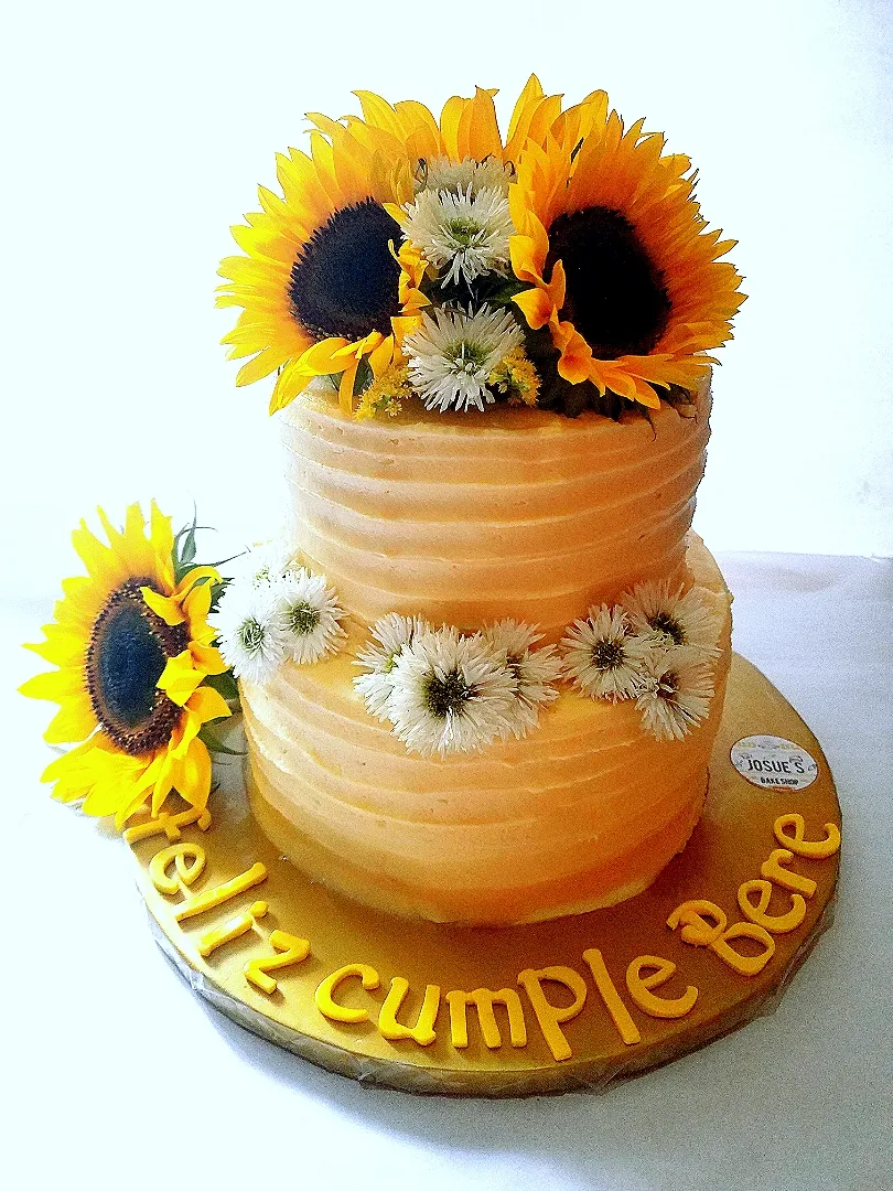 #Pastel Cumpleaños Girasol|Ana Colindresさん