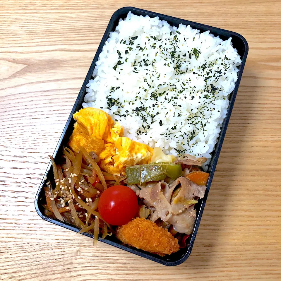 金曜日の旦那さんのお弁当🍙|むさけんさん