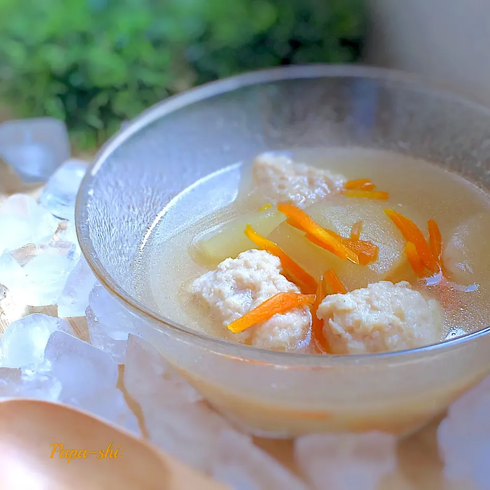 じんわり冬瓜とふわふわ鶏団子の冷たいスープ|パパ氏さん