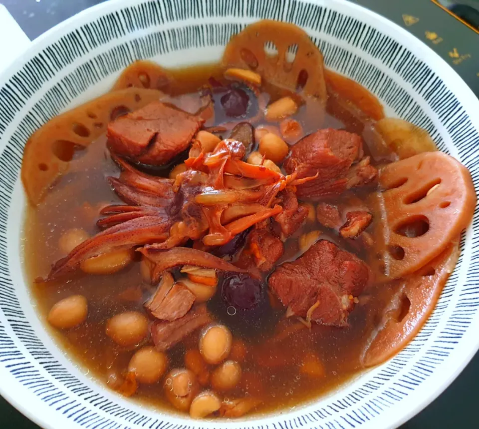 envymaqueen's dish envymaqueen's dish envymaqueen's dish 莲藕汤 @ Lotus Root Peanuts Soup|envymaqueenさん