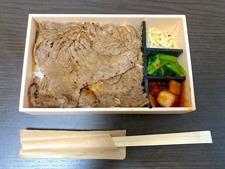 うしくろの焼肉弁当|めぐみんさん