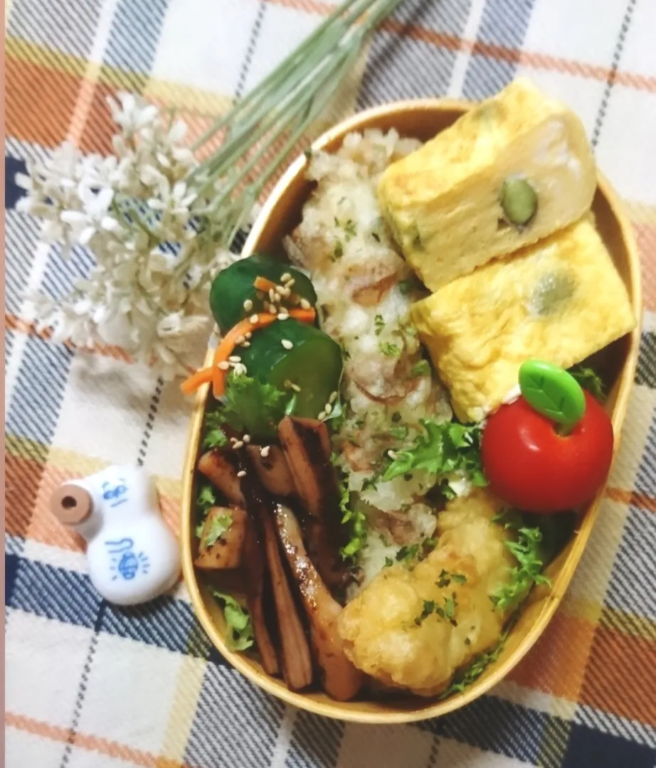 ぽっちさんの料理 らでぃっしゅぼーやさんの「パレット8種」より♬枝豆チーズ玉子焼き|fumiさん