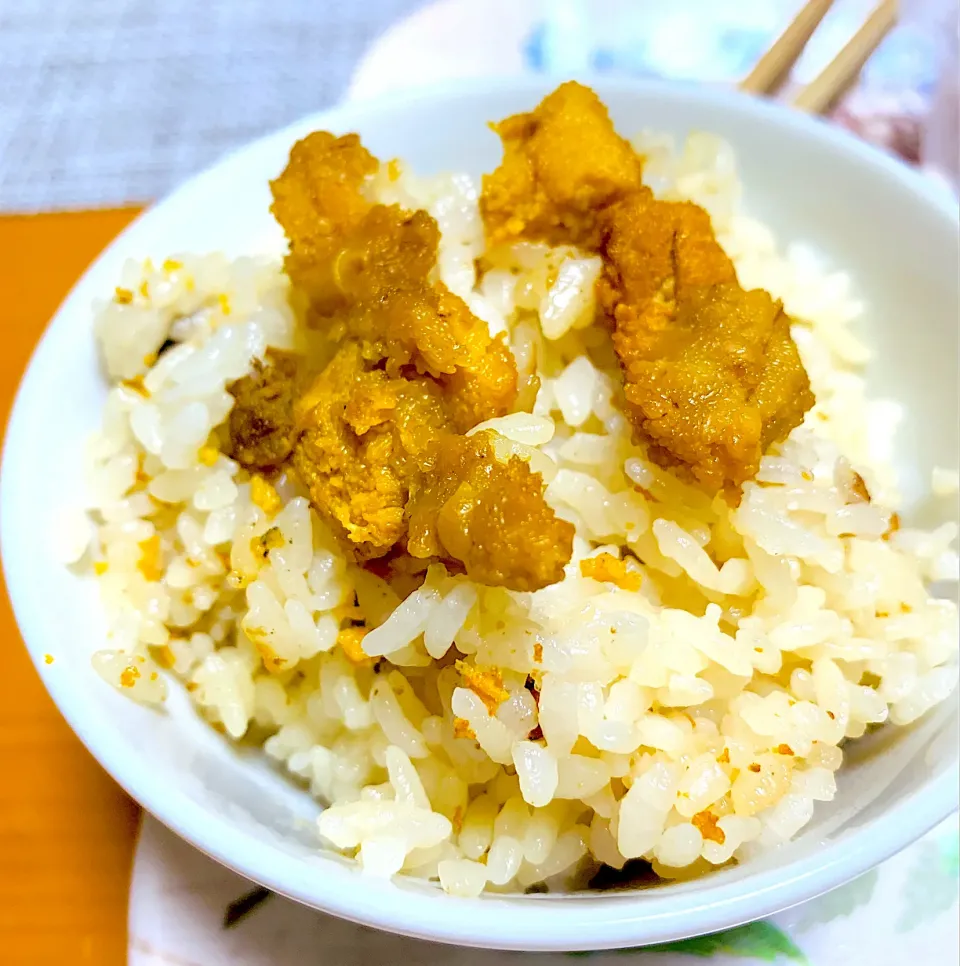 土鍋で炊いたほかほかウニごはん。|ちはるさん