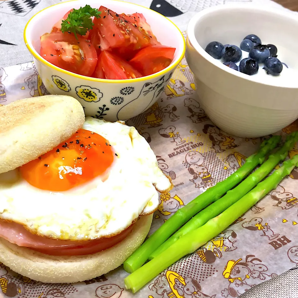 とても遅いランチ🍅|かおさん