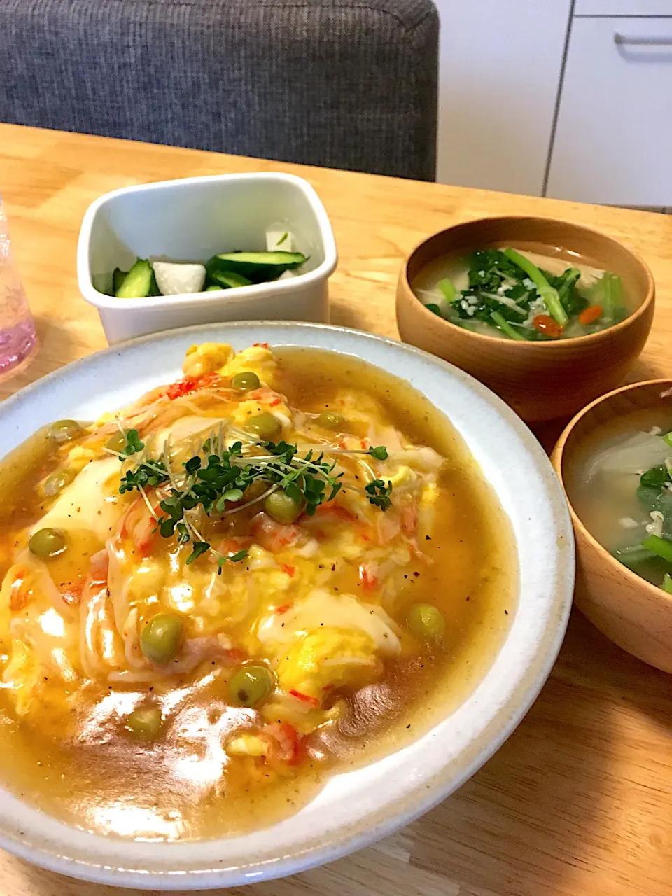 デカ盛り天津飯‼️(●ﾟェﾟ)ノ ｵﾊﾞﾝﾃﾞｽ|さくたえさん