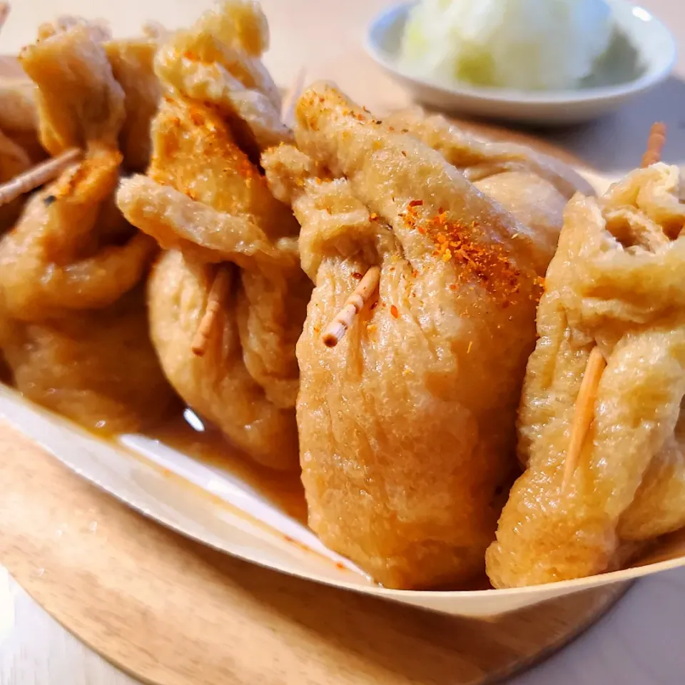 ヨッチャンさんの料理 餃子入りもち巾着😳🥟

大根おろしで私は食べました💛😊|みるくここあさん