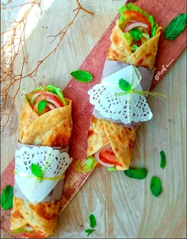 Paratha egg roll|Noofs___さん