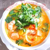 Tom Yum Seafood Emak Nasi Box|emak naboxさん