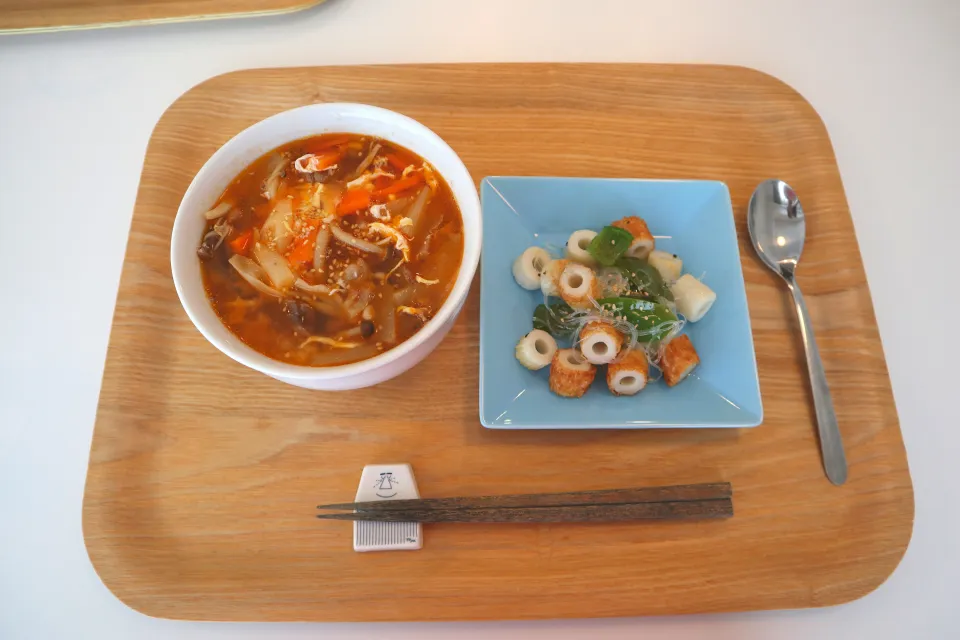 今日の昼食 カルビクッパ、ちくわと春雨の炒め物|pinknari🐰🌈さん