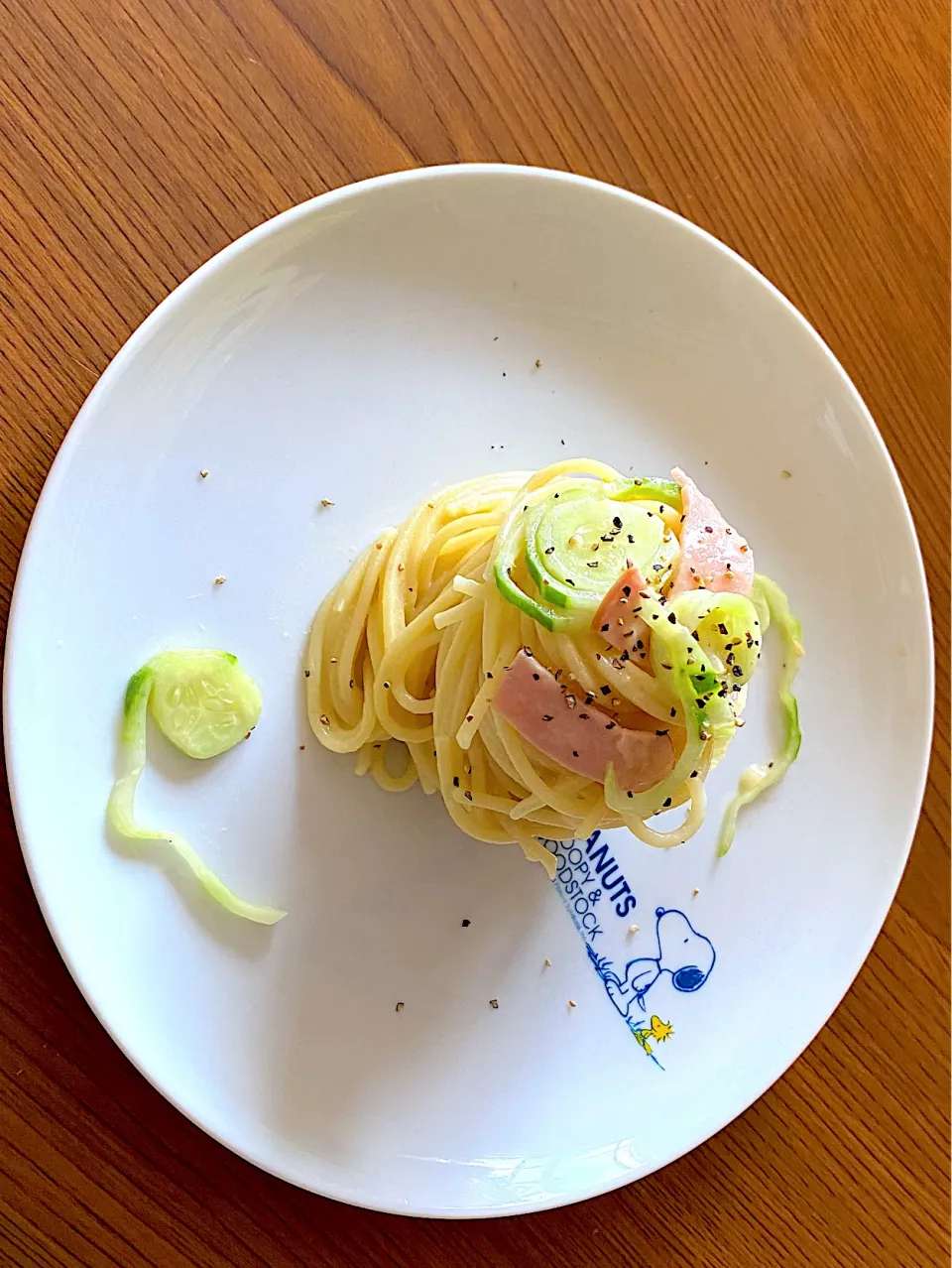 pâtes à la carbonara 水玉胡瓜添え|こーたさん