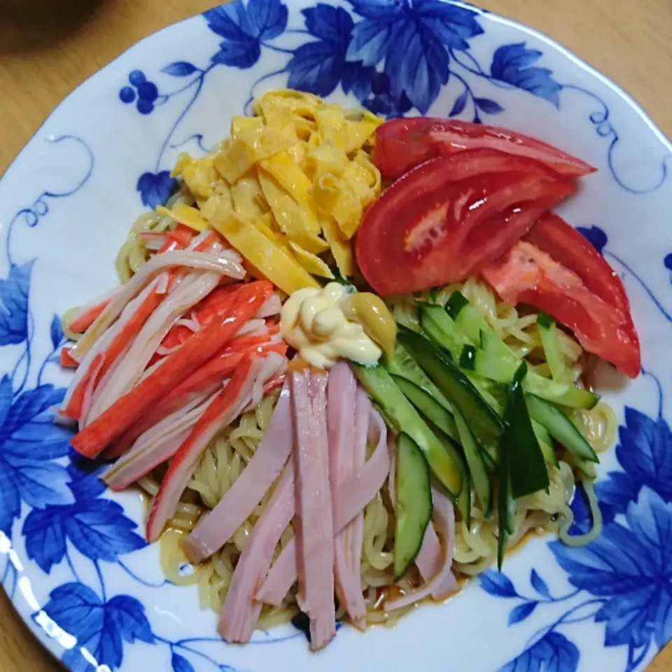 今年の夏初めて食べた
冷やし中華🤗💕|しまだ ちえこさん