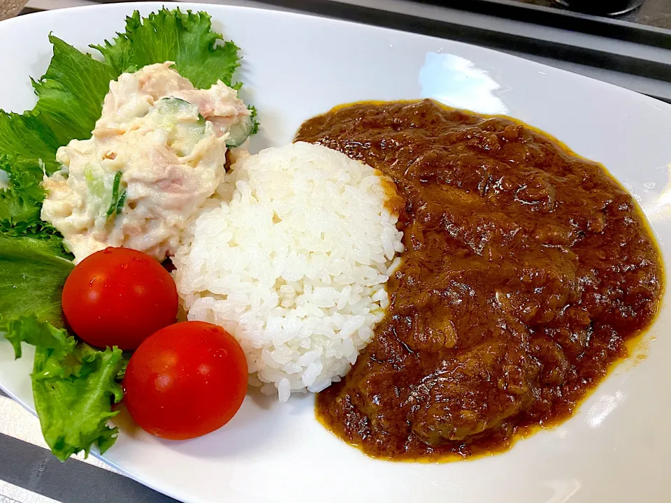 お盆休み最終日の晩ご飯は、牛すじ辛口カレー🍛|yokoさん