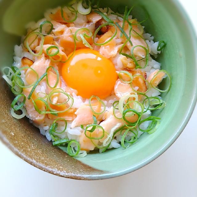 イチロッタさんの料理 イチの贈る 本日の卵かけご飯 自家製イサキの干物の卵かけご飯バカうま まめころ Snapdish スナップディッシュ Id 9api0a