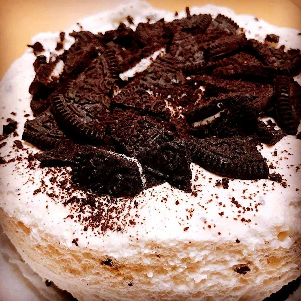 My Twins cooking today big shook Oreo cream sponge cake|Emanuel Hayashiさん