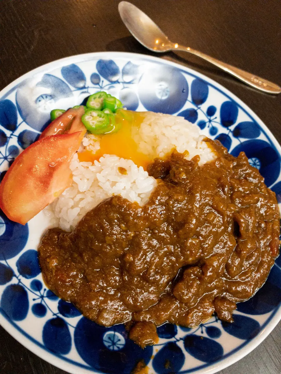 Snapdishの料理写真:牛すじカレー|joyrideさん