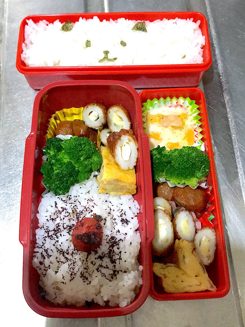 ミートボールとチーちくのお弁当♪|こーやさん