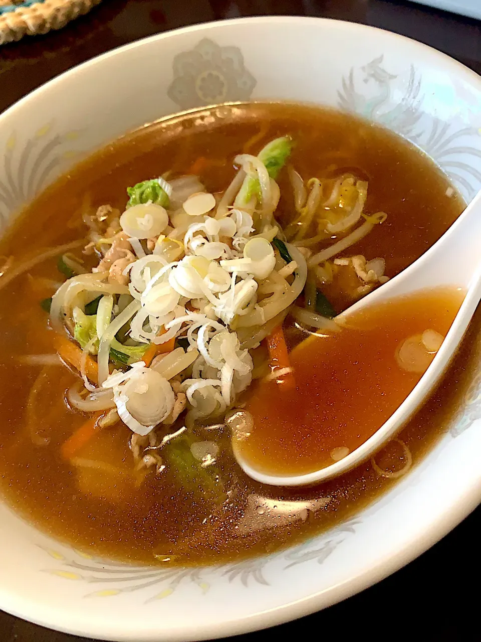 醤油ラーメン。スタミナ野菜載せ|ちいさん