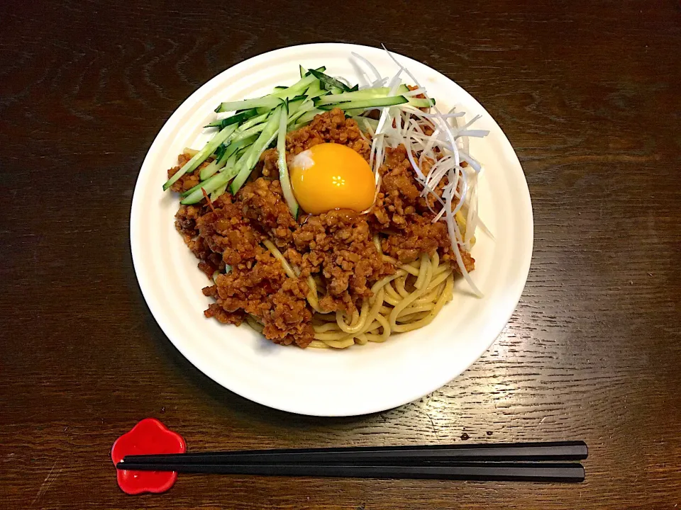 汁なし坦々麺|カドラさん