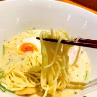 鶏白湯ラーメン|ヒデロックさん