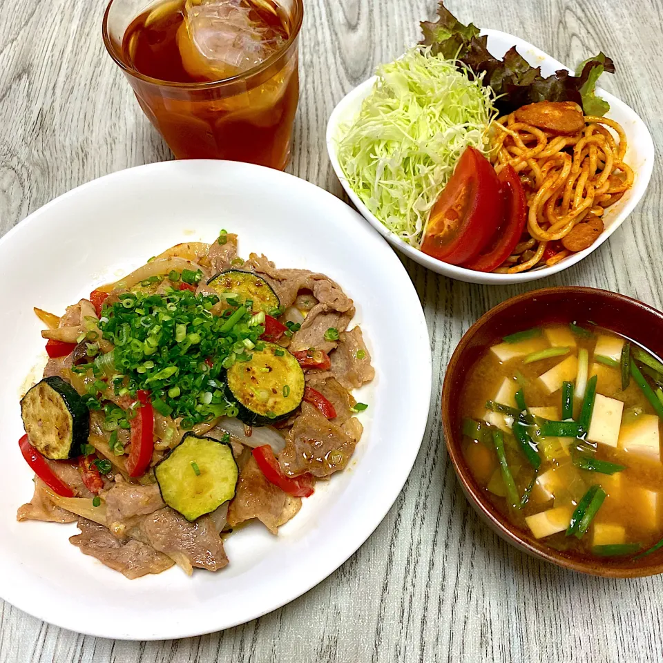 豚肉と野菜のマヨポン炒め|まみっこさん