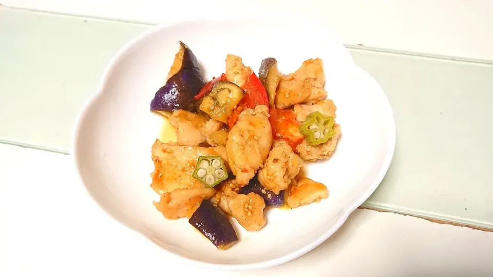 鶏肉となすとトマトのさっぱりポン酢炒め|mky710801さん