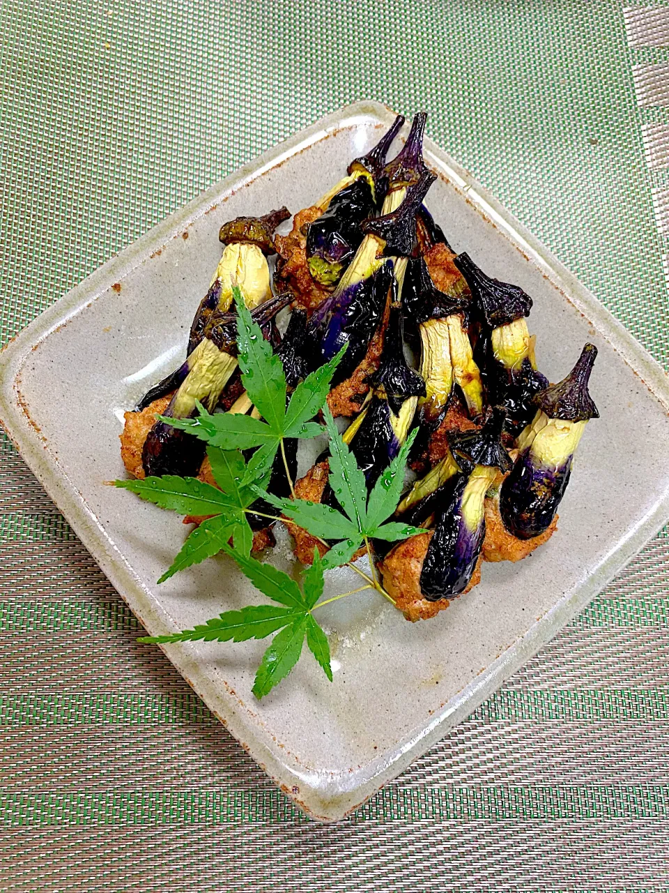 小茄子の鶏肉ミンチはさみ揚げ|1614さん