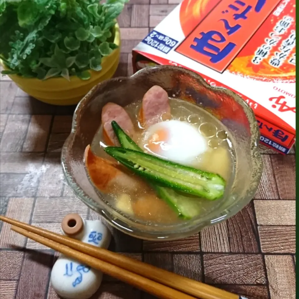 Snapdishの料理写真:ごてあらポー温泉たまご
オクラで夏みそ汁 😋|fumi ◡̈⋆さん