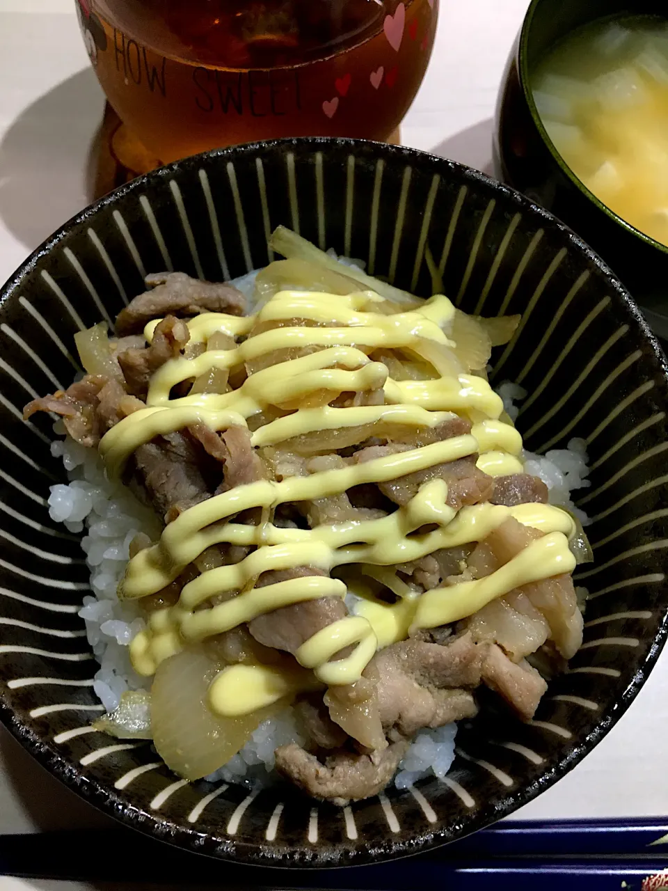 豚肉の味噌マヨ丼|さりおさん