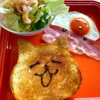 Snapdishの料理写真:キャラクターブレックファースト😋|ぱんださん