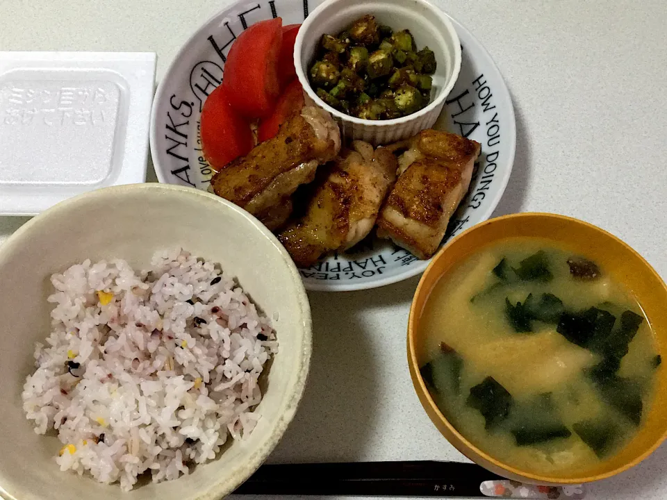 鶏肉のカリカリ胡椒焼き|かっすーさん