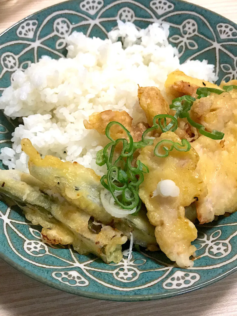 鶏胸肉とオクラの天丼|のあママさん