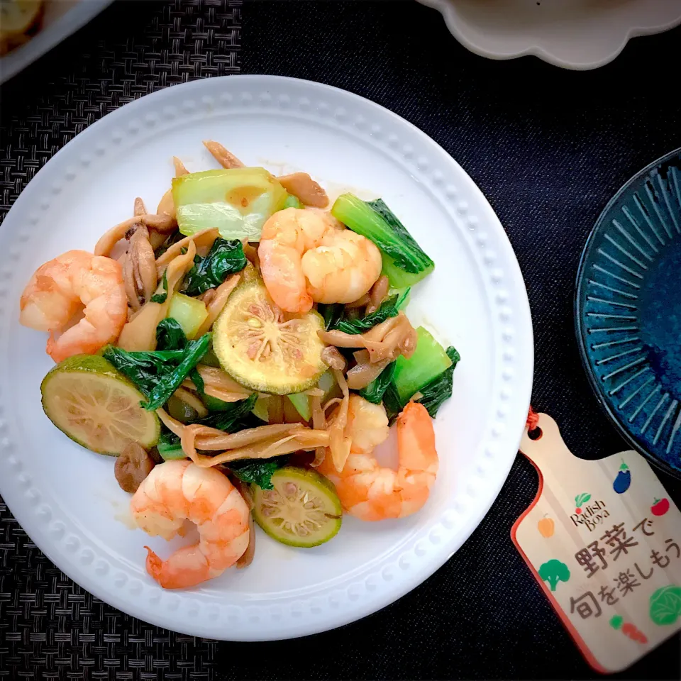 あいさんの料理 海老と青梗菜のすだち醤油炒め　.｡.:*･゜頂き物の青柚子を使いました◡̈.｡.:*･゜|めぐぐさん