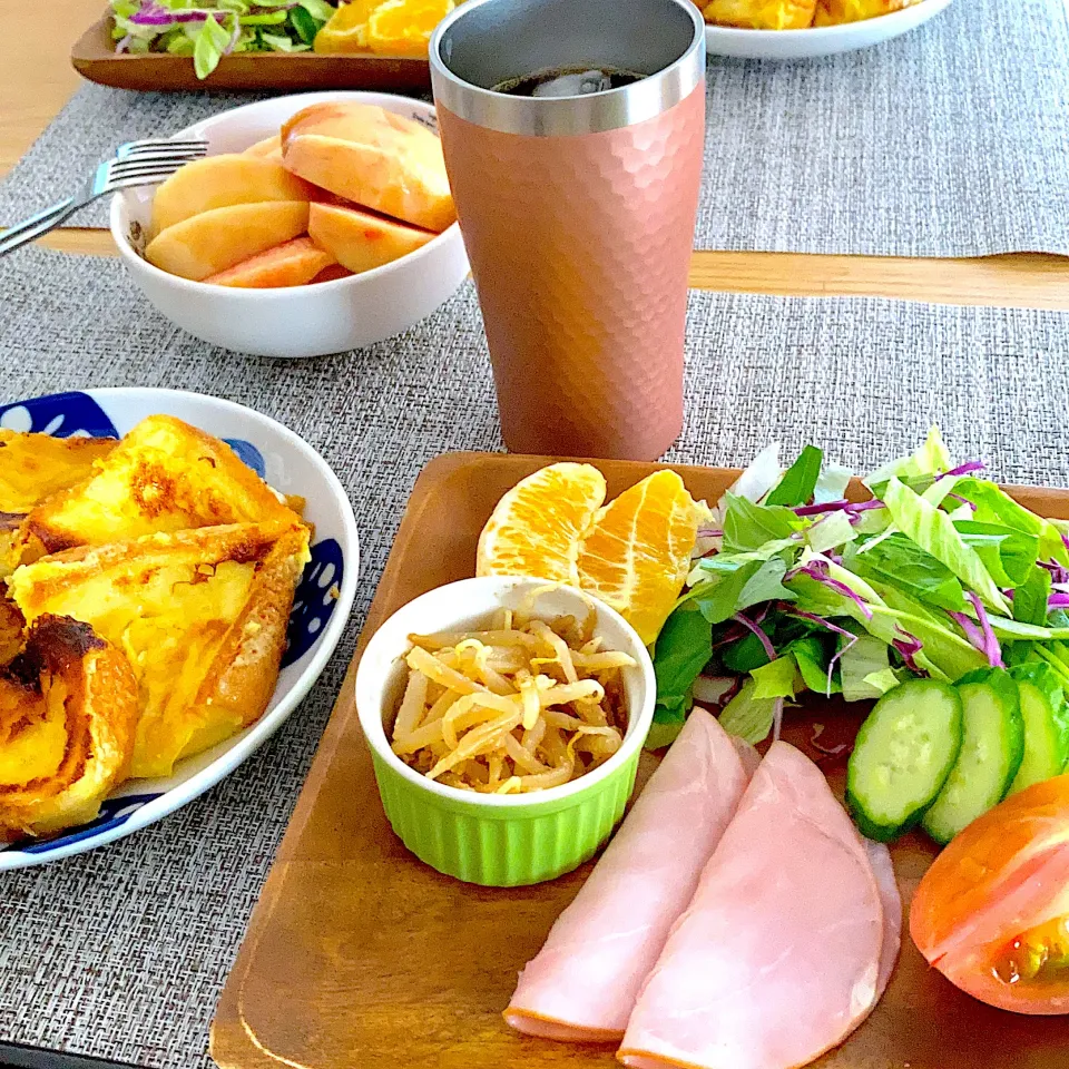 朝昼兼食|ツインうさぎさん