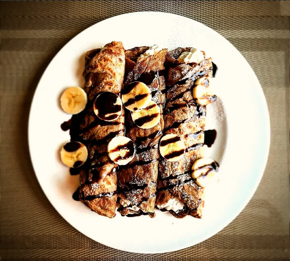 Chocolate Banana Crepes|Jbunny Caféさん