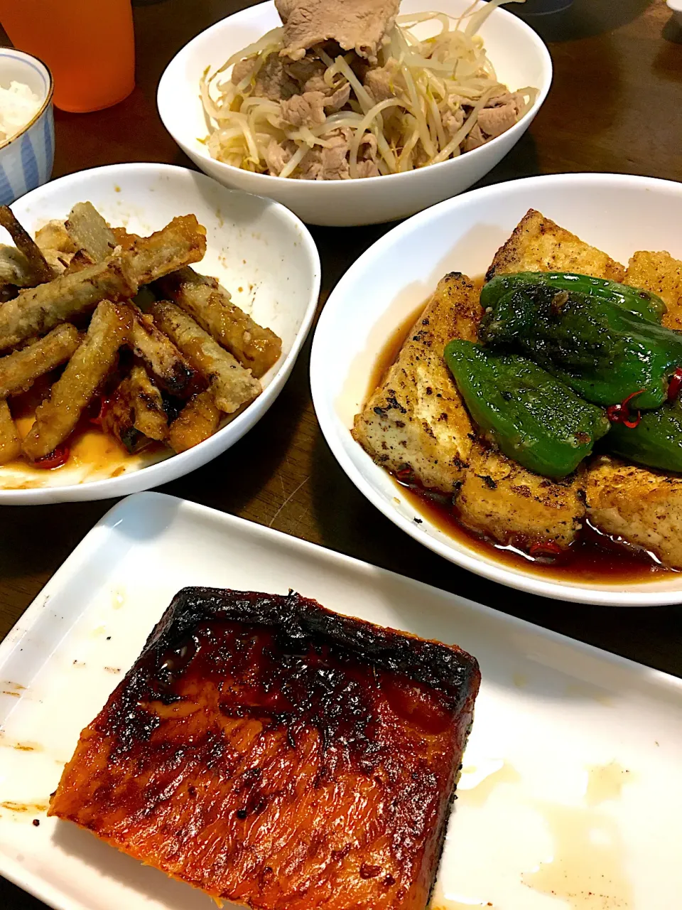 鮭ハラミ西京焼き、揚げ出し豆腐、ゴボウ揚げ、豚もやし炒め|ゆうこさん