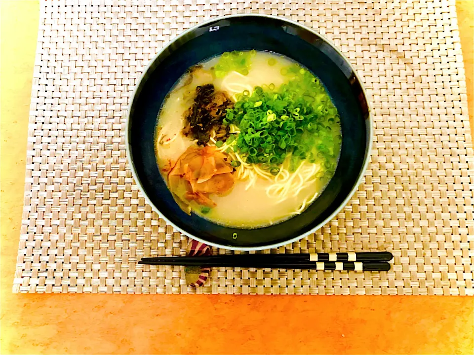 辛子高菜と搾菜のラーメン|Kei Ushirodaさん