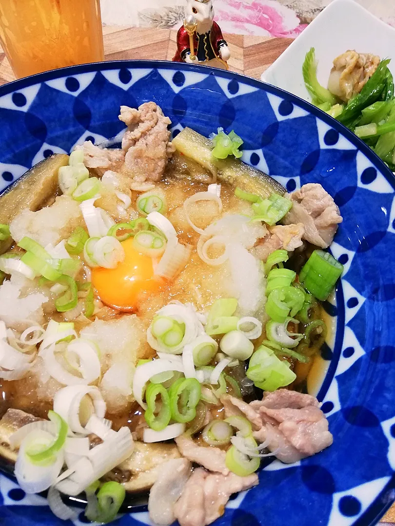 8/21
🐷と茄子のおろしぶっかけ糖質ゼロ麺でランチ😋|たえさん