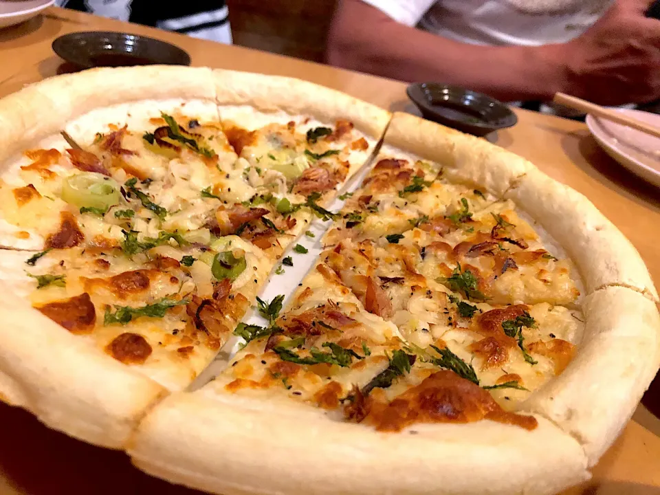 くさやのピザ🍕|きむらゆりかさん