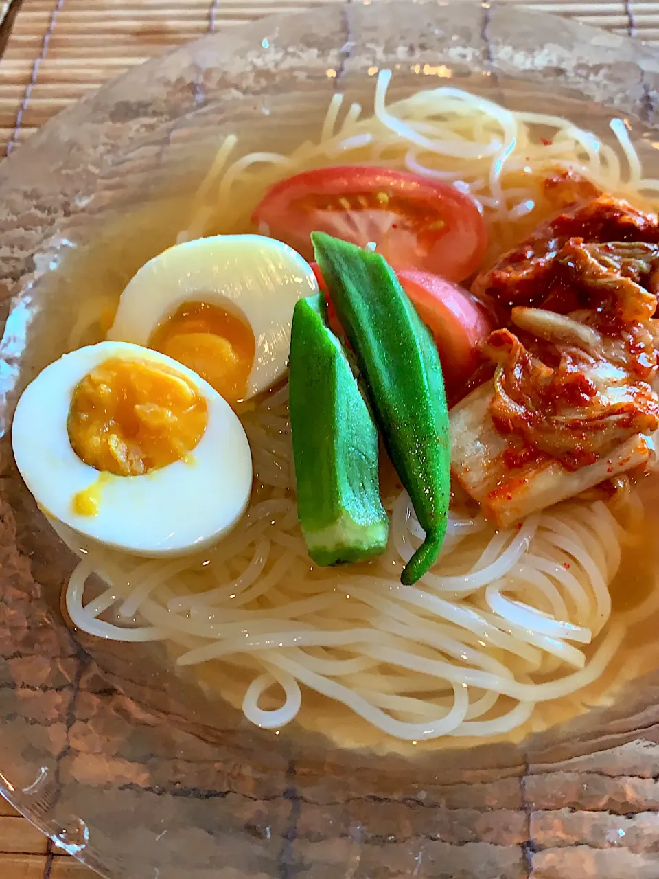 この夏とにかくよく食べた冷麺✨|たまにゃんさん