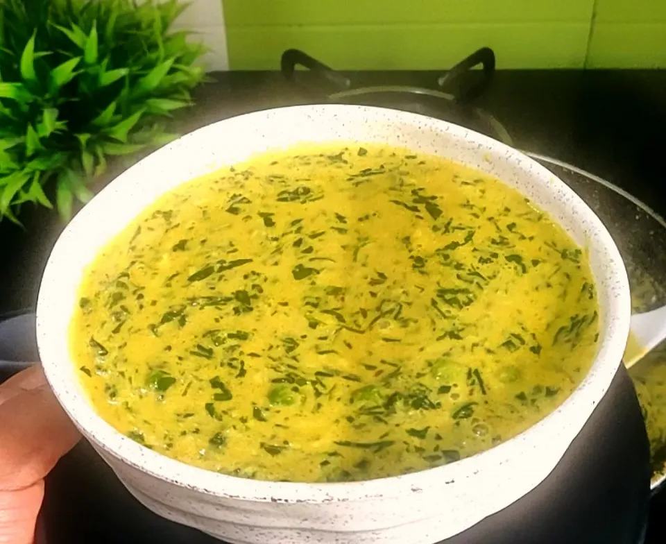 Snapdishの料理写真:Methi Matar Malai|Anusha Kurupさん