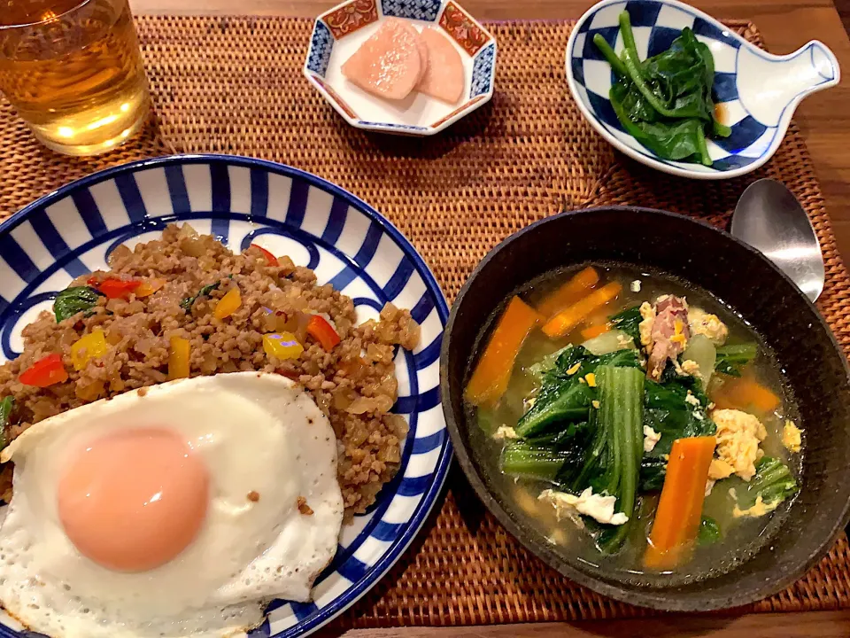 家に帰って15分で夜ご飯。|たまにゃんさん