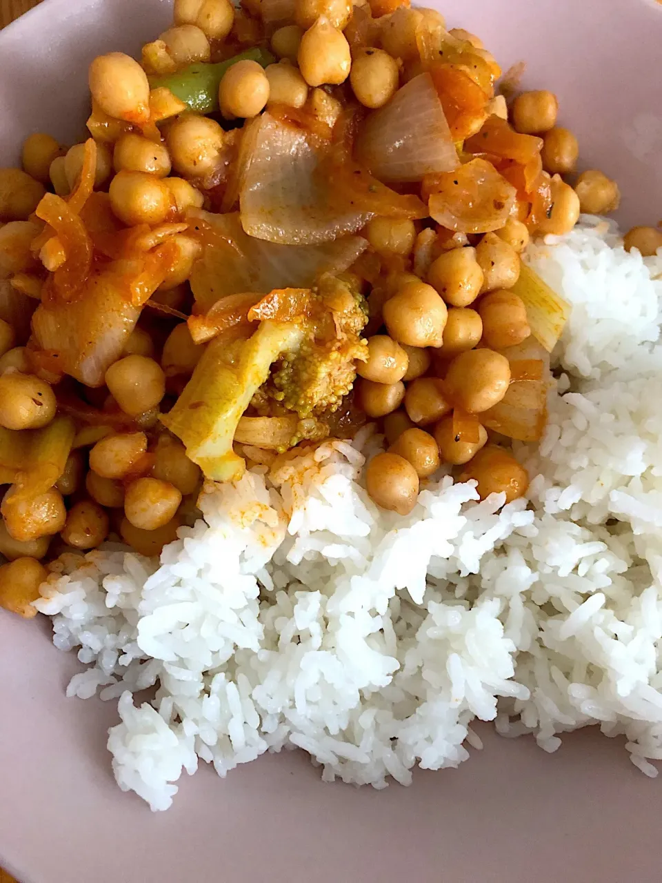 Chickpea curry with rice 🍚|MissYumYumさん