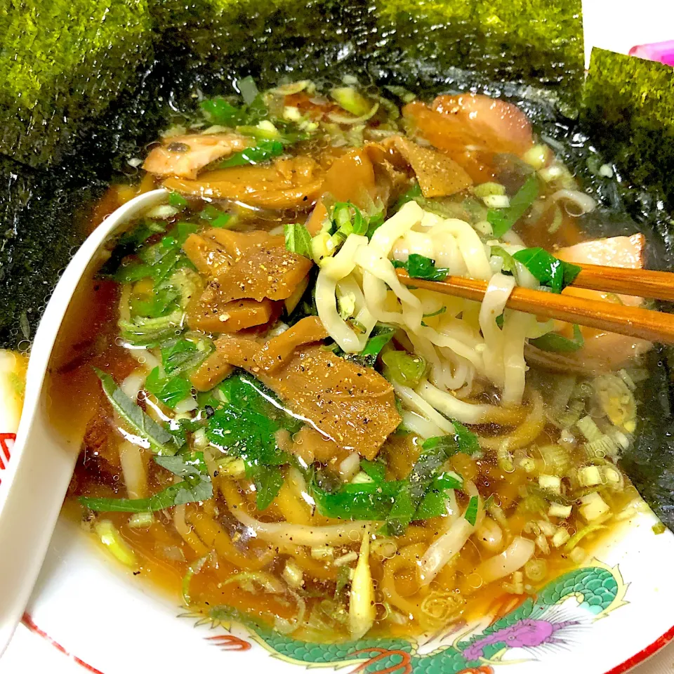 ミョウガと大葉のさっぱり喜多方ラーメン|こじゅわいさん